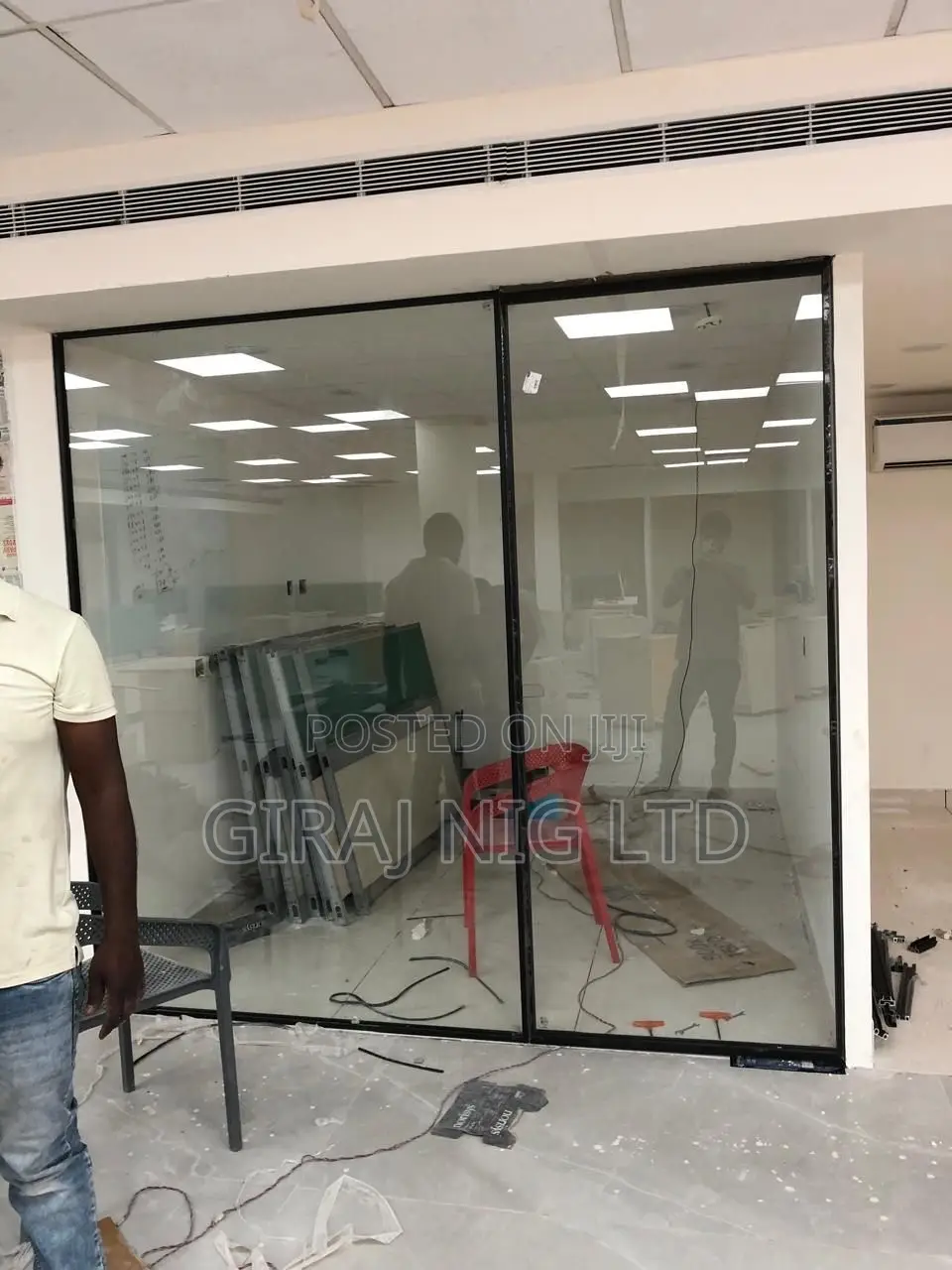 Modern Office Partition Design