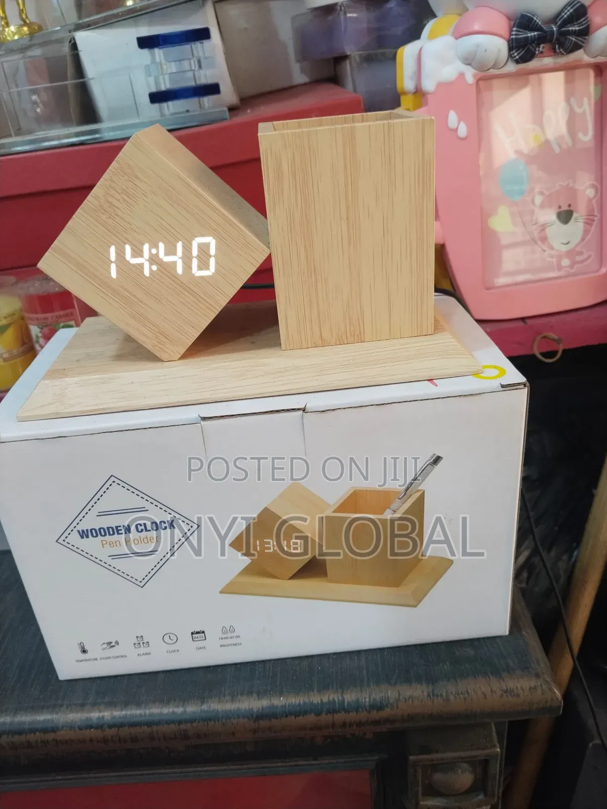 Pen Holder