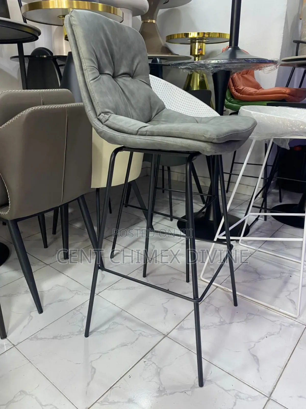Quality Leather Bar Stool With Iron Leg
