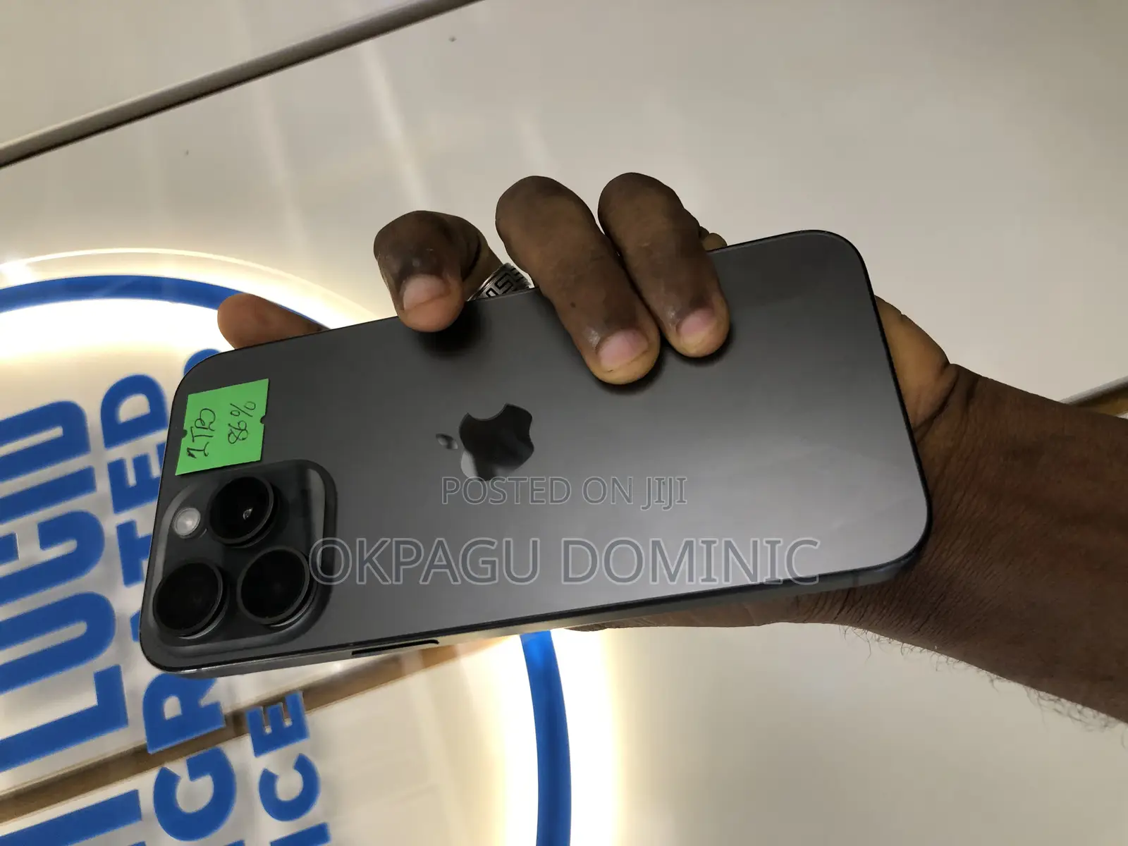 Apple iPhone 15 Pro Max 1 TB Black