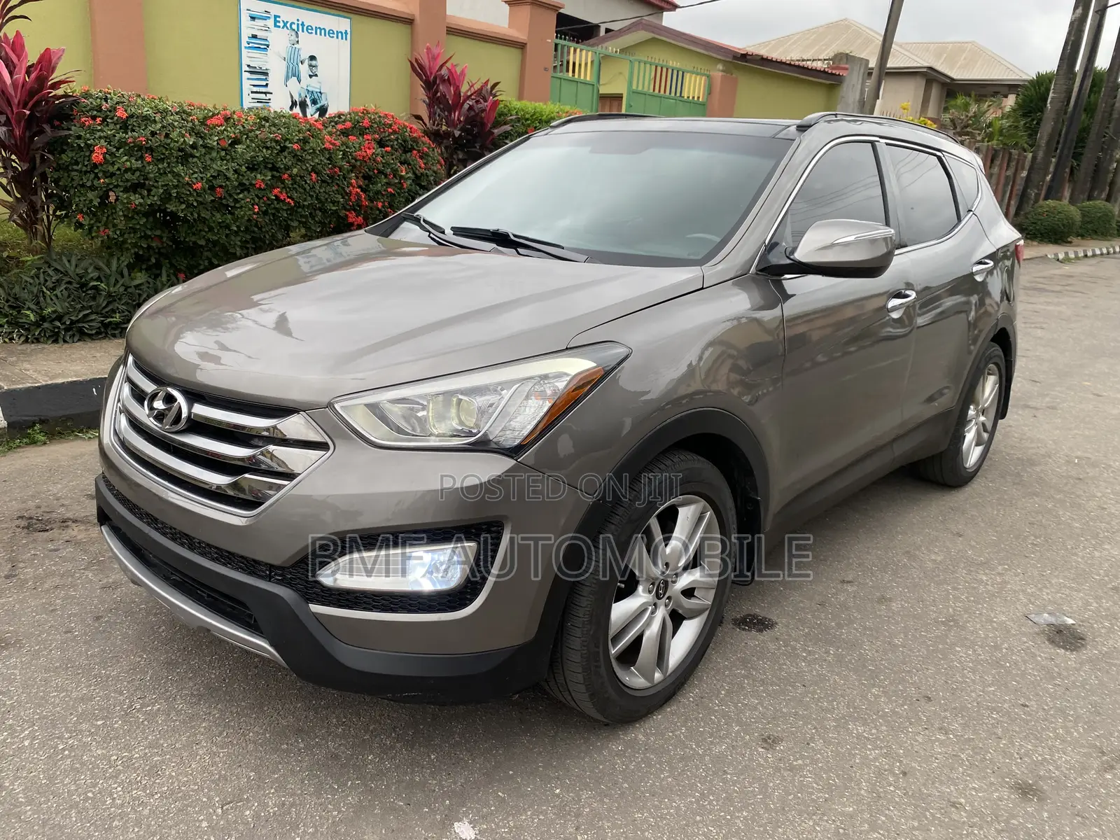 Hyundai Santa Fe 2015 Gray