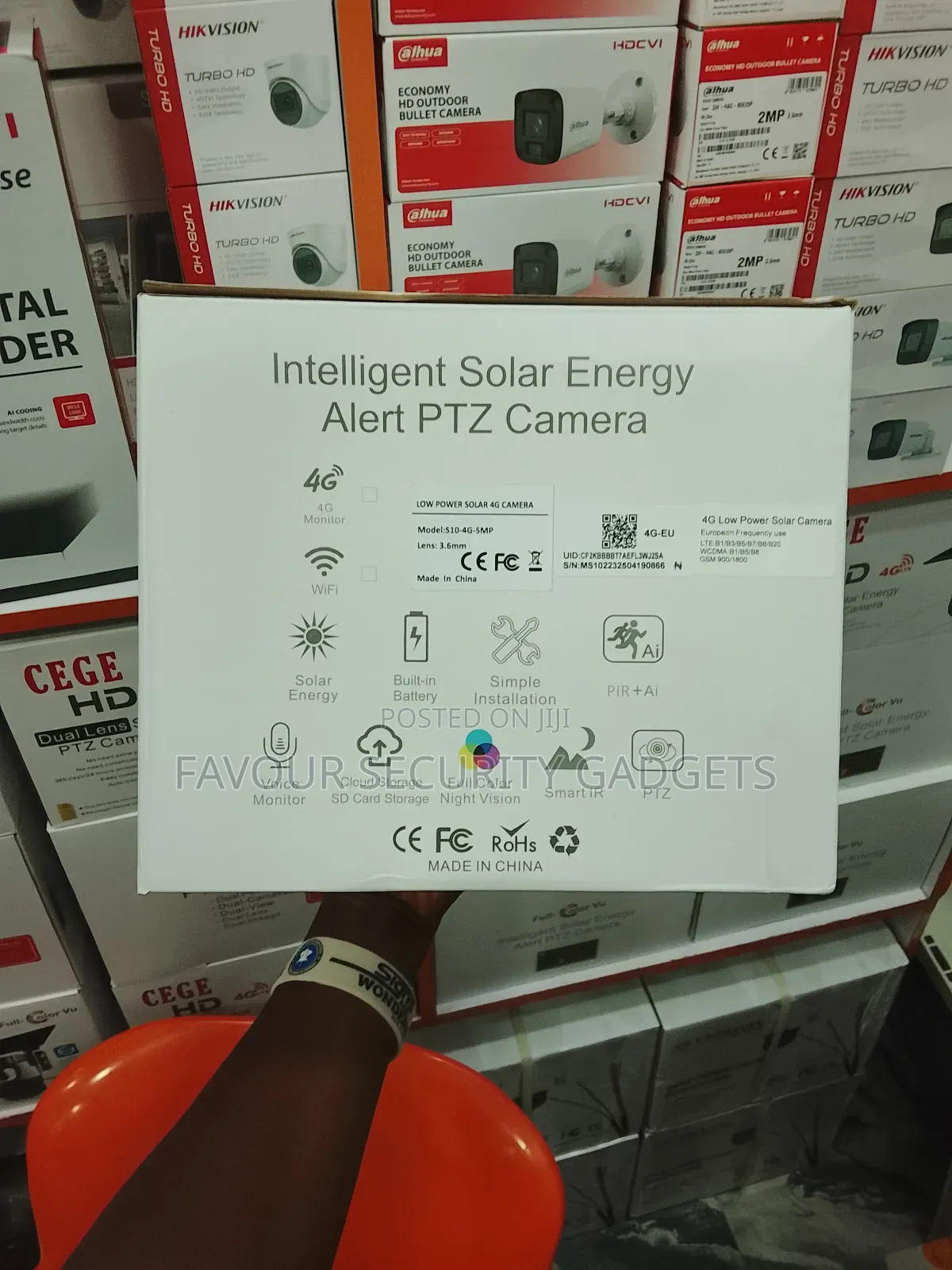 Ubox Solar 4g PTZ CCTV Camera