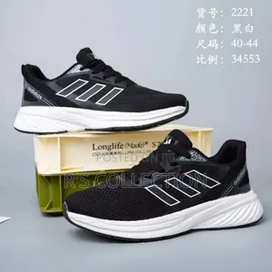 High Quality Adidas Trainer Unisex Sneakers