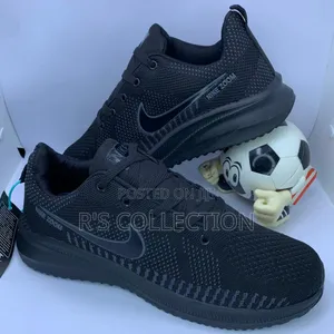 High Quality Nike Trainers Unisex Sneakers