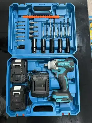 1⁄2 Makita Cordless Impact Wrench