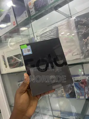 New Samsung Galaxy Z Fold4 256 GB Black