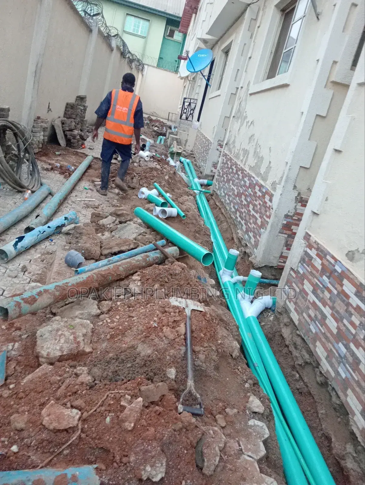 Compound Chamberless Soil and Waste Pipping