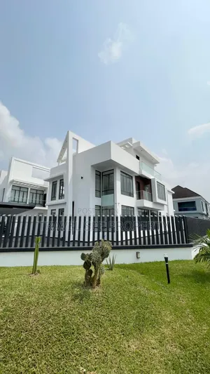 Furnished 5bdrm Mansion in Osapa London Lekki for sale