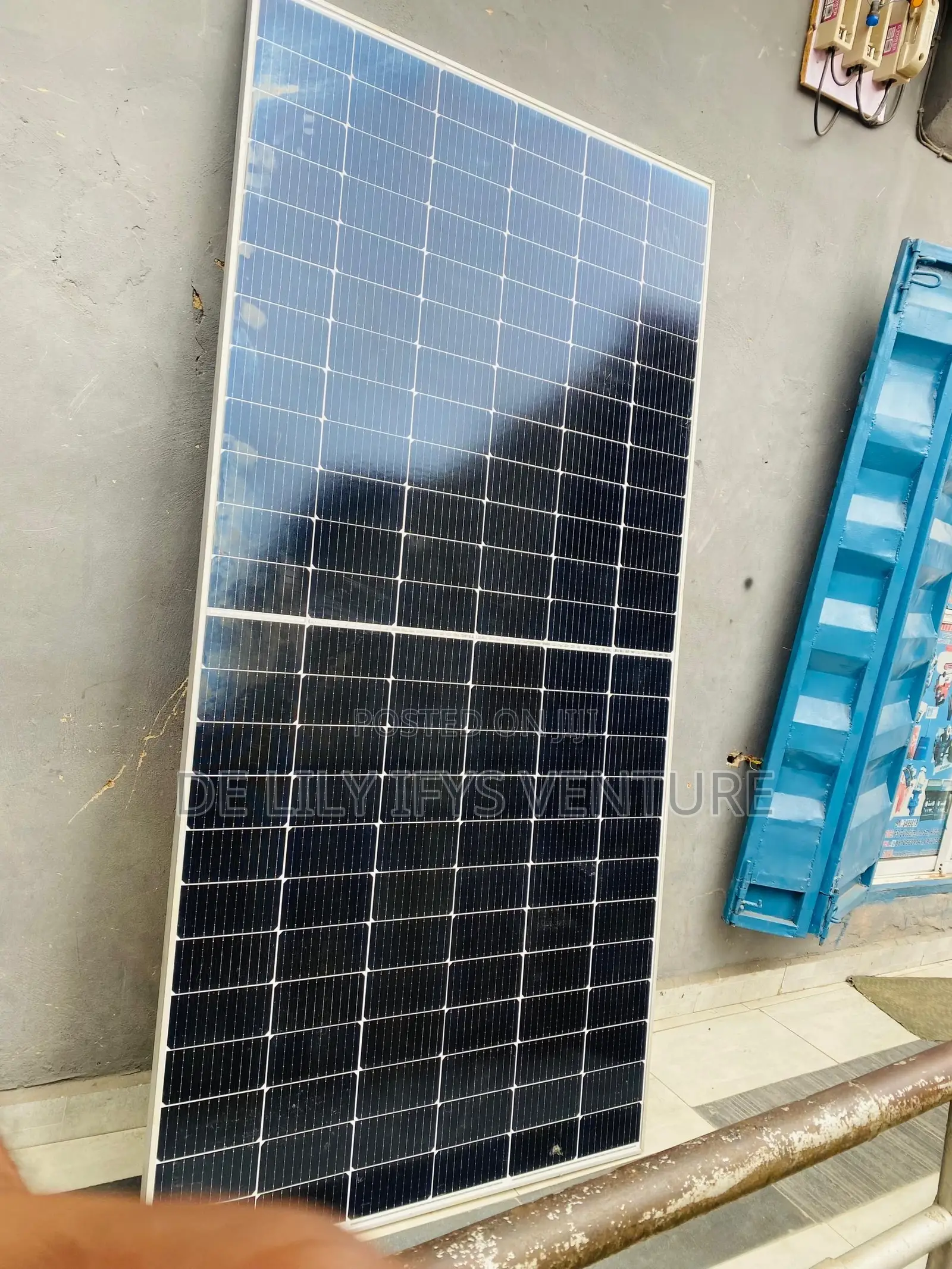 Js Solar Panels 555w