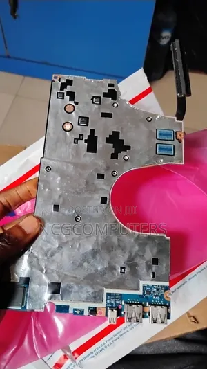 Lenovo Yoga 710-15ikb Core I5 Motherboard