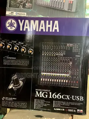 Yamaha Mg166cu -Usb Console Mixer