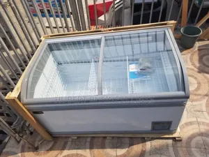 Island Freezer Curved Glass 5ft