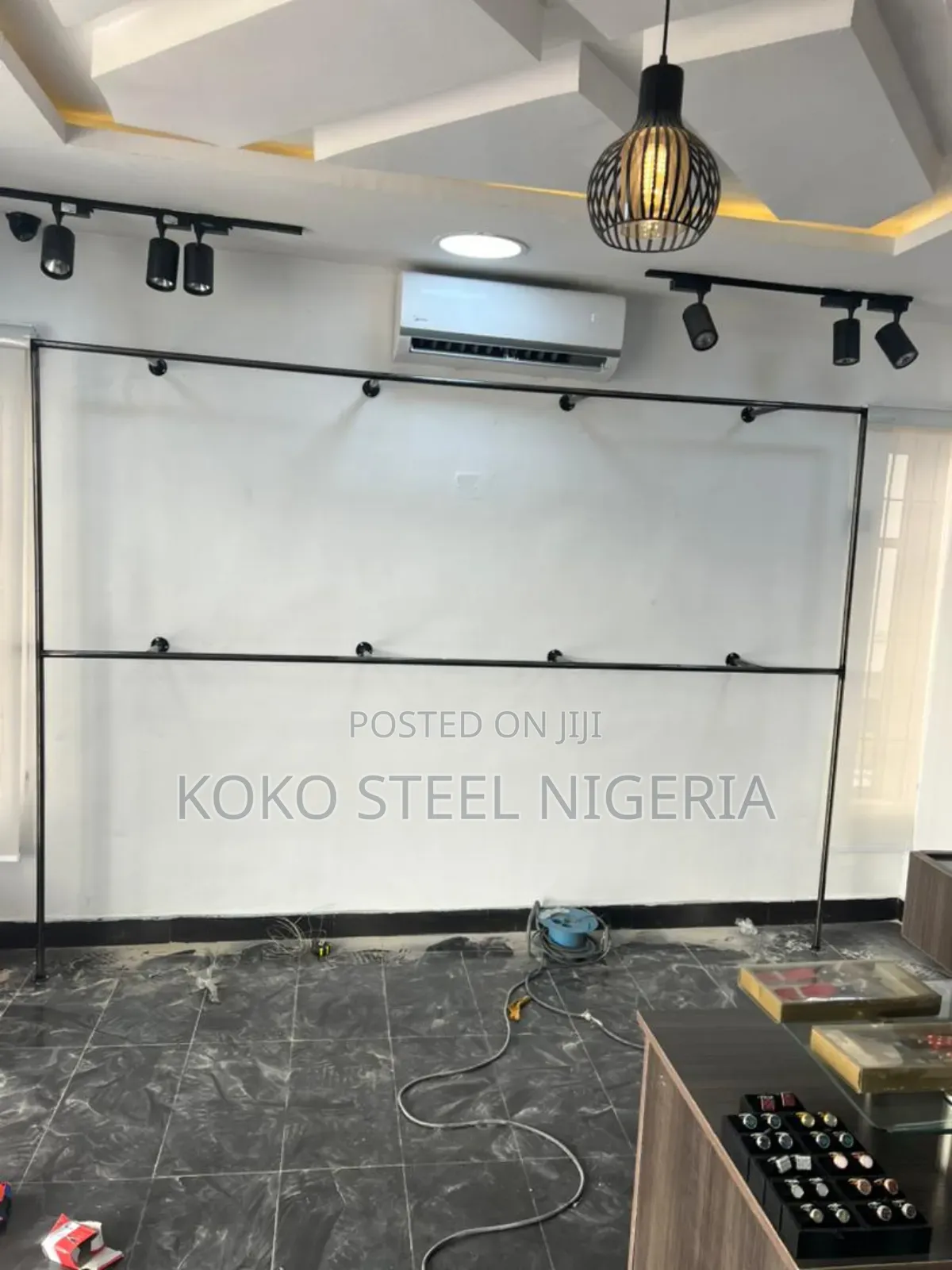 Stainless Gold Showroom Hanger