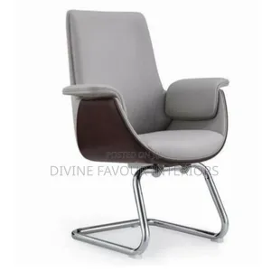 Pulse Director Office Vistors Chair