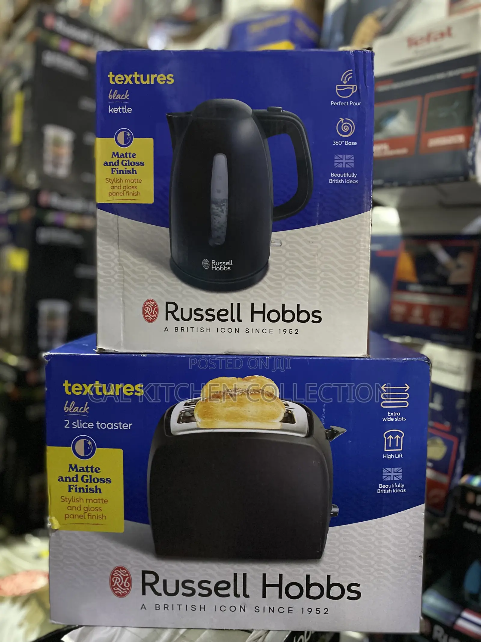 Russell Hobbs Textures Matte Kettle Pop-Up Toaster
