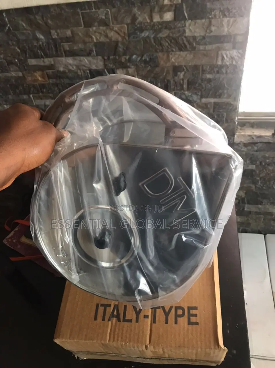 Taroline Splash Machine