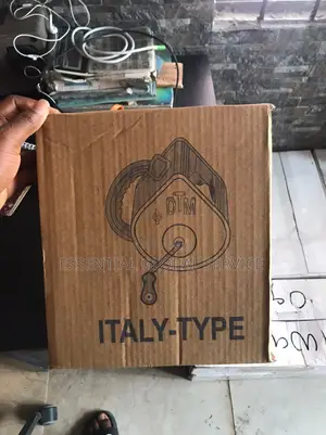 Taroline Splash Machine