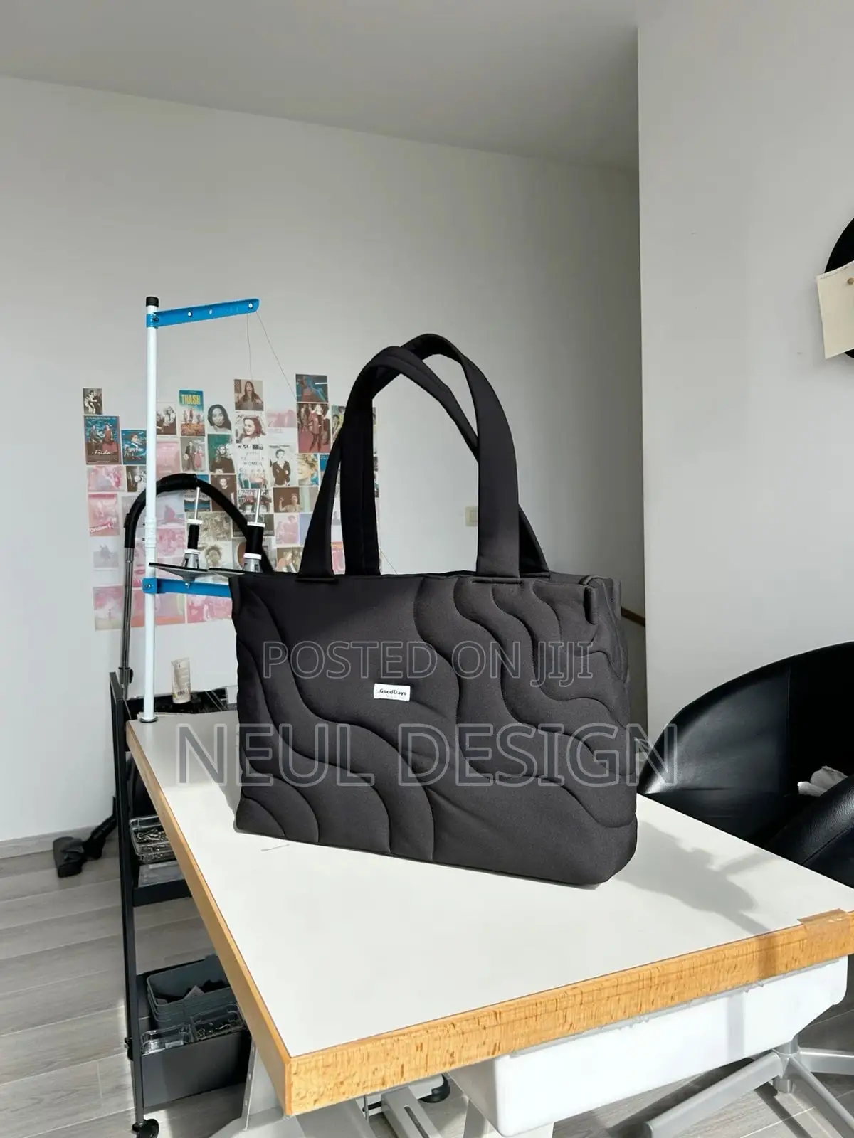 Puffy Hand Bag