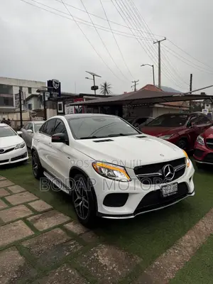 Mercedes-Benz GLE-Class 2016 White