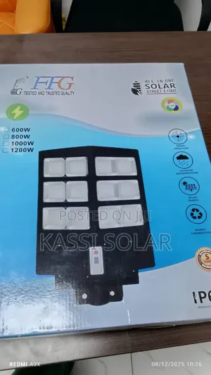 Ipp66 FFG 12eyes Solar Street Light