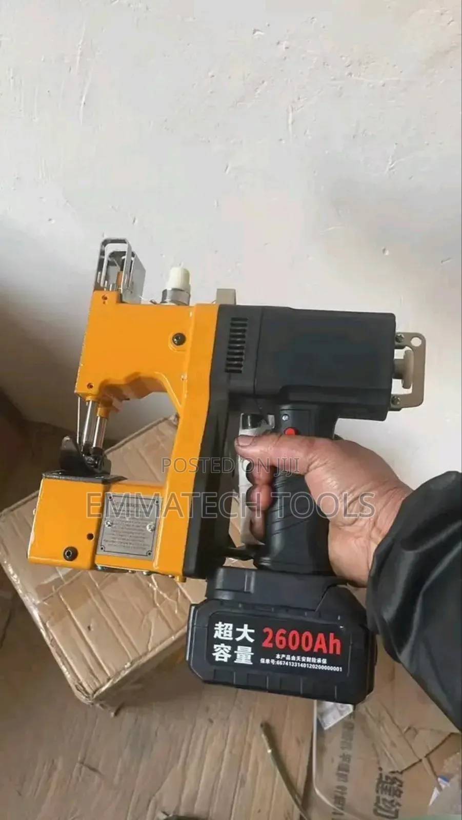 Vino Battery Bag Close Machine