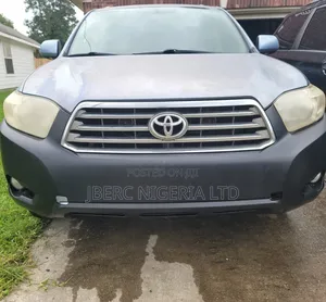Toyota Highlander 2010 Blue