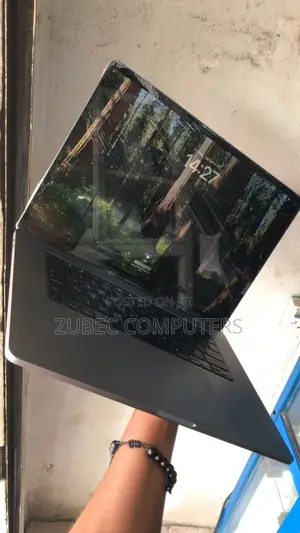Laptop Apple MacBook Pro 2019 32GB Intel Core i9 SSD 2T