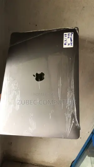 Laptop Apple MacBook Pro 2019 32GB Intel Core i9 SSD 2T