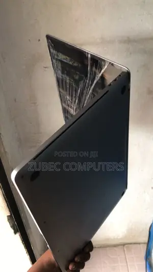 Laptop Apple MacBook Pro 2019 32GB Intel Core i9 SSD 2T