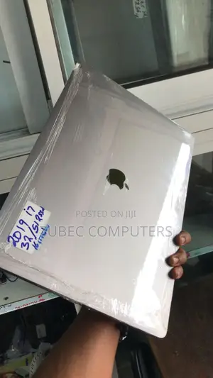 Laptop Apple MacBook Pro 2019 32GB Intel Core i7 SSD 512GB