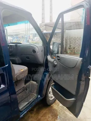 Ford Transit 2005 Blue