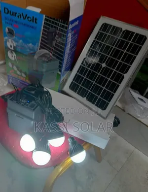 Duravolt Solar Generator/Power Bank With 4 Bulbs