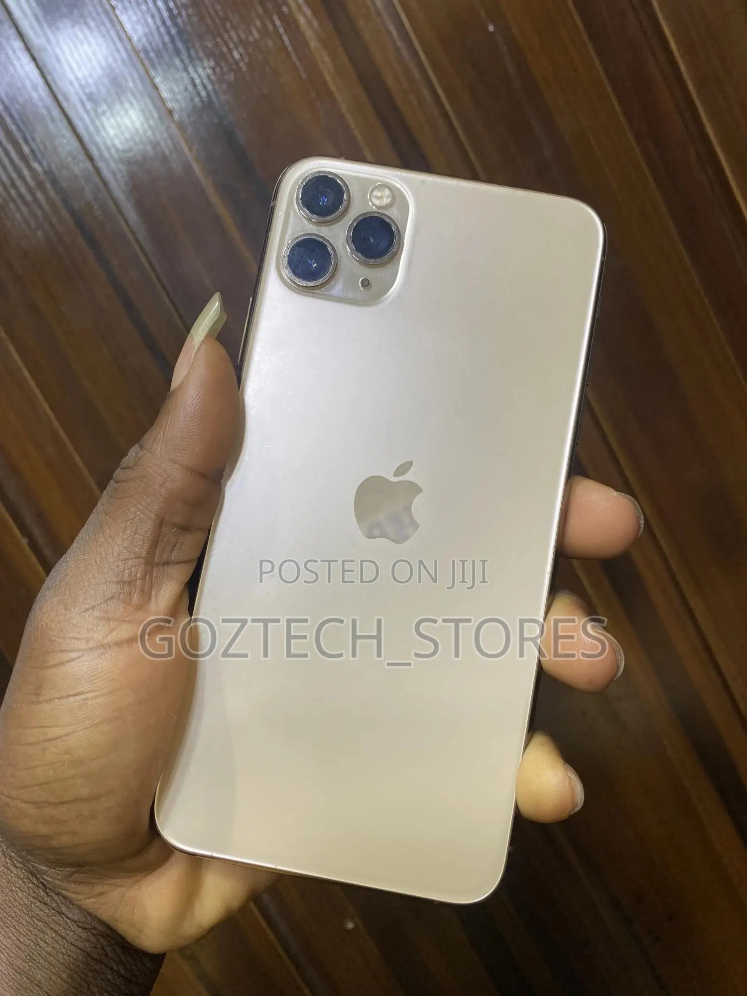 Apple iPhone 11 Pro Max 64 GB Gold