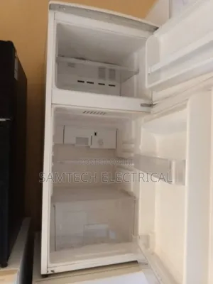 Refrigerator and Freezer Brand New 95litres Gc 141