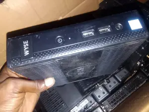 Desktop Computer Dell 4GB HDD 60GB