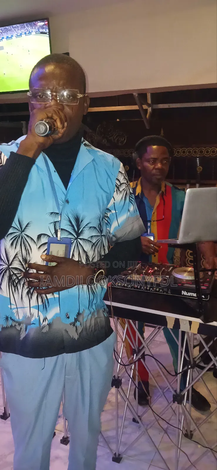 Dj Service Ent Mc Hypeman
