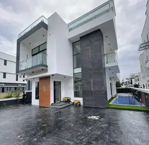 5bdrm Duplex in Lekki County Homes for sale