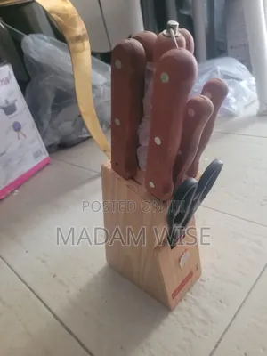 Islandia Knife Set.