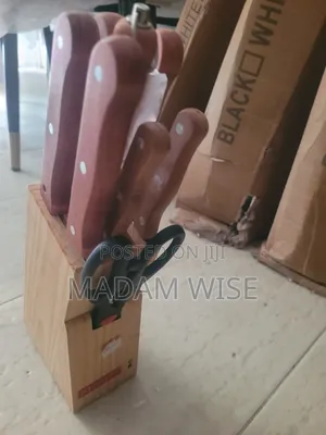 Islandia Knife Set.