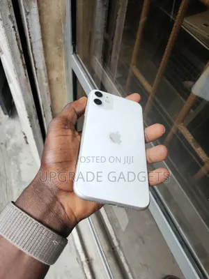 Apple iPhone 11 128 GB White