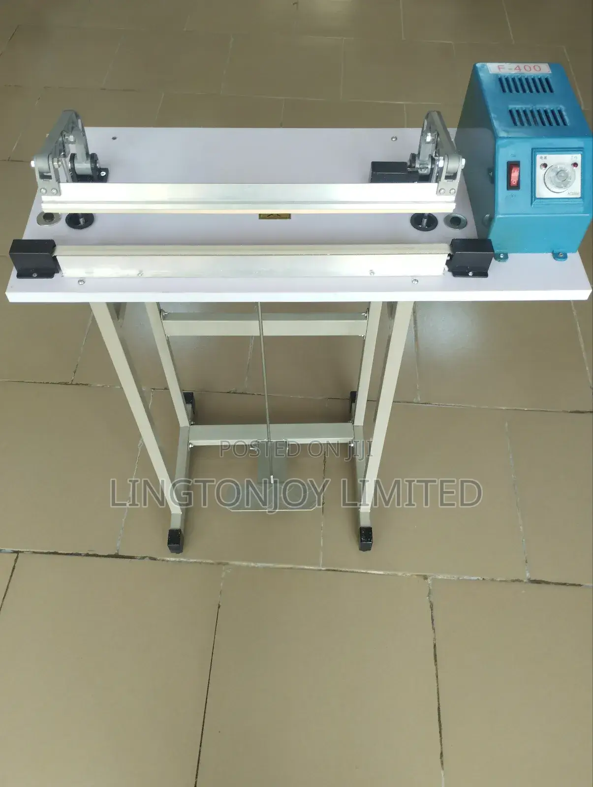 Pedal Impulse Sealing Machine