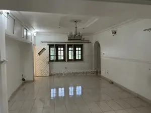 3bdrm Block of Flats in Garki 2 for rent