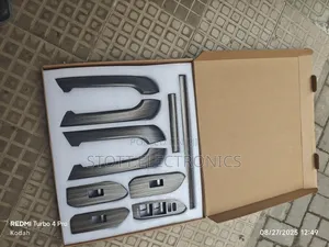 Toyota Land Cruiser Prado Interior Chrome and Door Handles