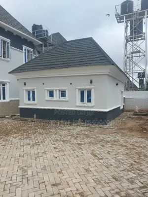 6bdrm Duplex in Effab Estate Apo for rent