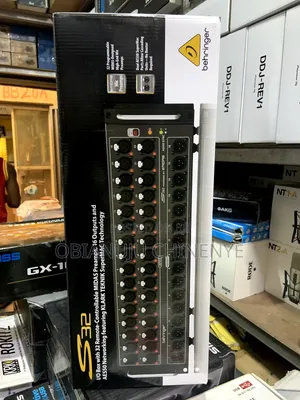 Behringer S32 Stage Box