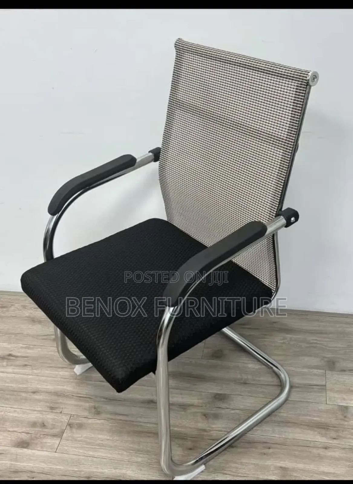 Cantilever Office Visitor Chair