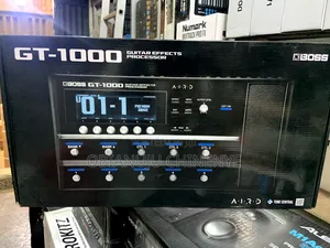 Boss Gt-1000 Bass and Lead Guitar Multi Effects Pedal