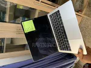 Laptop Apple MacBook Air 2018 8GB Intel Core I5 SSD 256GB