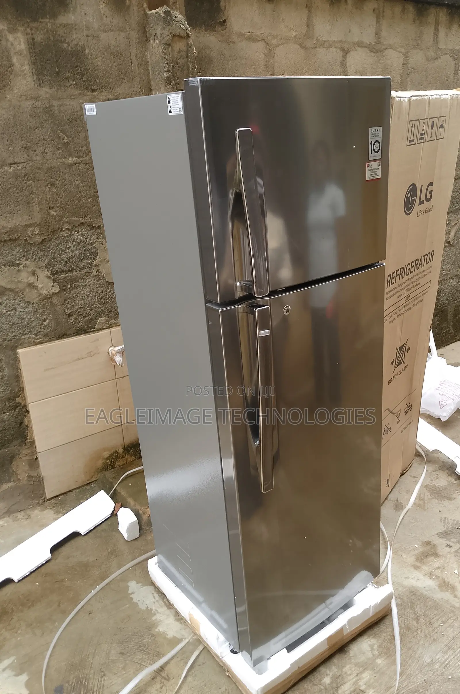 Lg 308l Ref 322rlbn – Cool Looks, Cooler Features!