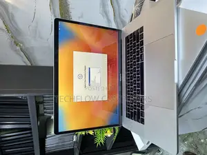 Laptop Apple MacBook Pro 2017 16GB Intel Core I7 SSD 512GB